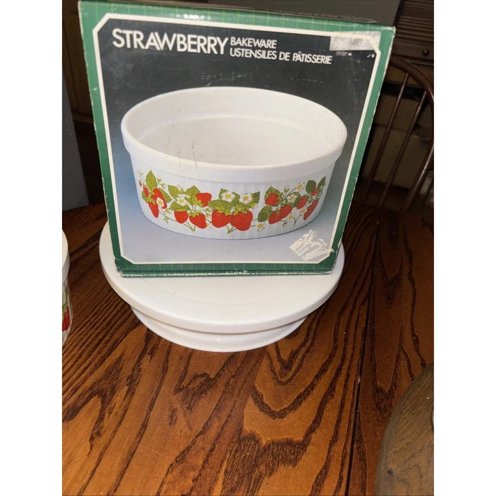 Action Stoneware Casserole/souffle Dish Round 8